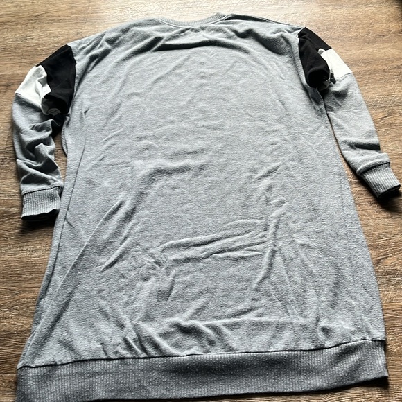 Nightmare Before Christmas sweater womens large - Picture 4 of 4